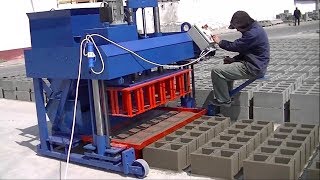 This machine does what 100 workers do alone. The incredible power of technology.