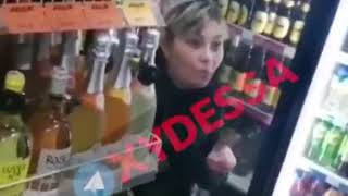 "Здесь никто не разговаривает на украинском": продавщица из Одессы стала звездой сети!