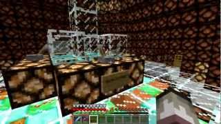 Building a working Minecraft Tardis w/ command blocks!!