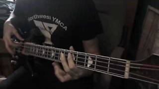 Muse - Uprising bass cover