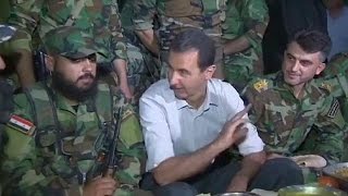 Syria: Assad pays rare frontline visit