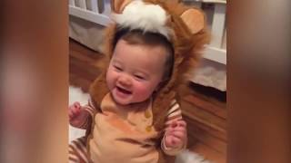 Лучшая подборка Кошки и Дети!Приколы с Детьми! / Funny Videos Cats and Kids!