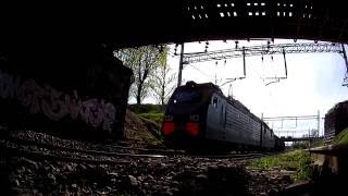Электровоз 2ЭС4к-018 с грузовым