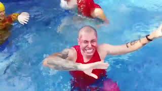 Pequena sereia video dos membros felipe neto