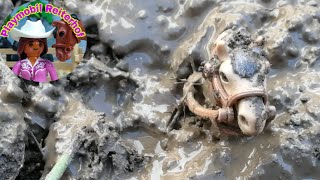 Pferd im Schlamm versunken - horse into swamp - Playmobil Reiterhof - Feuerwehr Einsatz Film 7 (4K)