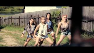 Преподаватель Essentia Dance Нюта Белякова, реггетон (reggaeton)