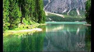 Lago di Braies -  Dolomiti - Parco Naturale Fanes-Sennes-Braies  - Braies Lake -  Pragser Wildsee
