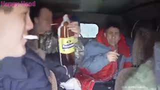 Мужики отрываются по полной! Как круто слушать музыку за рулем? | Самые эпичные видео | Happy Head