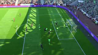 Hitting the woodwork 4 times in 30 seconds on FIFA 18