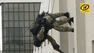 Бойцы элитных спецподразделений Беларуси и России на соревнованиях недалеко от Минска