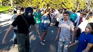 Танцы На Приморском Бульваре - Севастополь - 29.04.18 - Международ. День Танца - Певец Сергей Соков