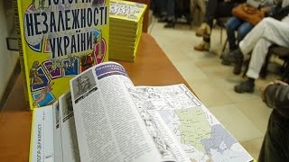 Брати Капранови разом з Мустафою Джемілєвим презентували нову книгу з історії України