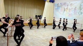 РОНД ДЕ ЖАМБ ПАРТЕР + ФОНДЮ на открытом занятии в Народном ансамбле танца РАДОСТЬ, г. Днепропетровск