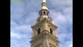 О жертвах теракта на Синае напомнят журавли