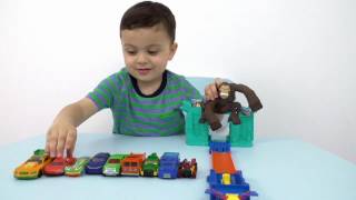 VLOG открываем набор ХОТ ВИЛС Приключения с Гориллой HOT WHEELS GORILLA GATEWAY