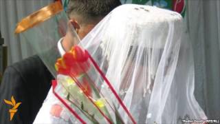 Хотинини бокира эмасликда айблаган эр жаримага тортилди
