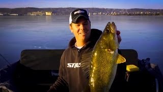 Walleyes Under Glass - In-Depth Outdoors TV - Season 6, Episode 5