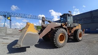 Фронтальный погрузчик John Deere WL56 отзыв клиента