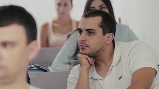 Первая лекция в новом учебном классе Практик-центра "Росс-Дент"