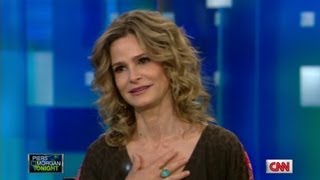 Kyra Sedgwick gets emotional over TV clip of Kevin Bacon